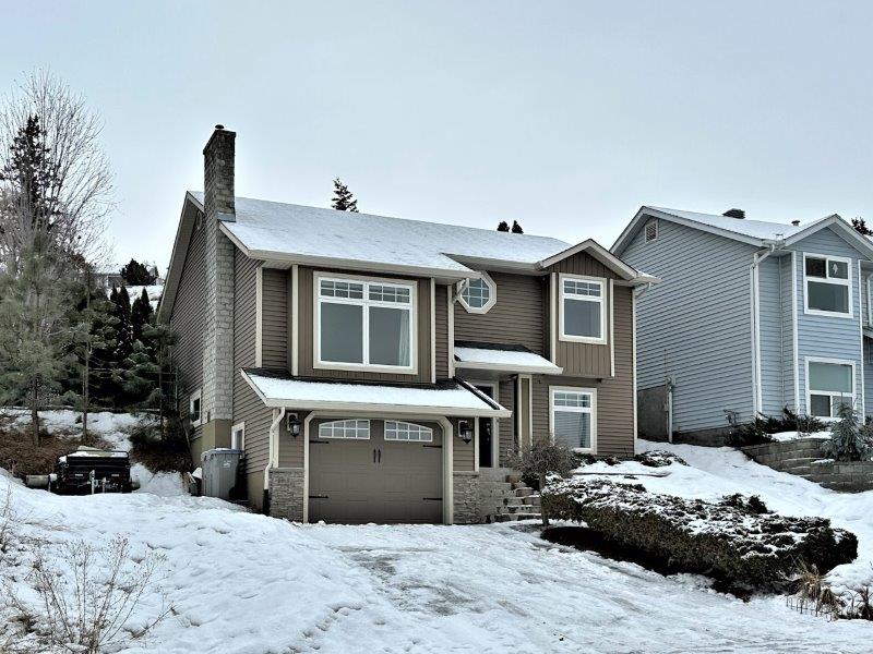 Stunning Views From This Updated 3 Split Level Home Backing Onto Greenbelt!   3 Bedrooms & 2 Baths
