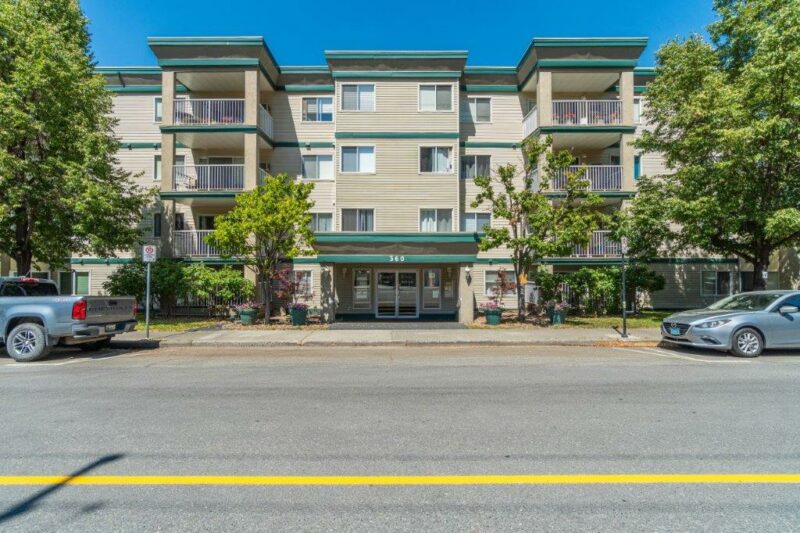 Centrally Located In Manor House, This 55+ Unit Is Vacant For Quick Possession!  2 Bedrooms & 1 Bath